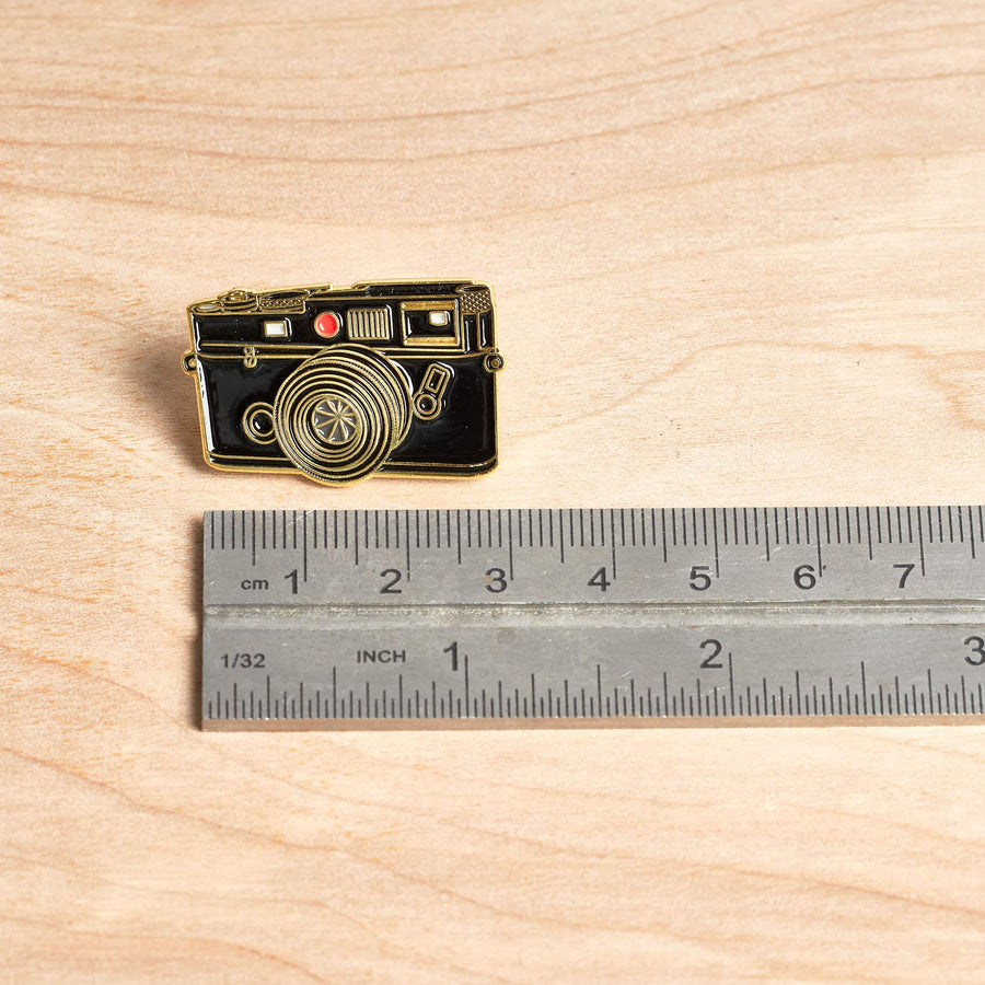Rangefinder Camera #5 Gold Pin