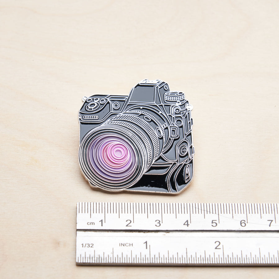 Camera Pinsel Z Mirrorless SLR Camera Lapel Enamel Pin Gift for photographers ...