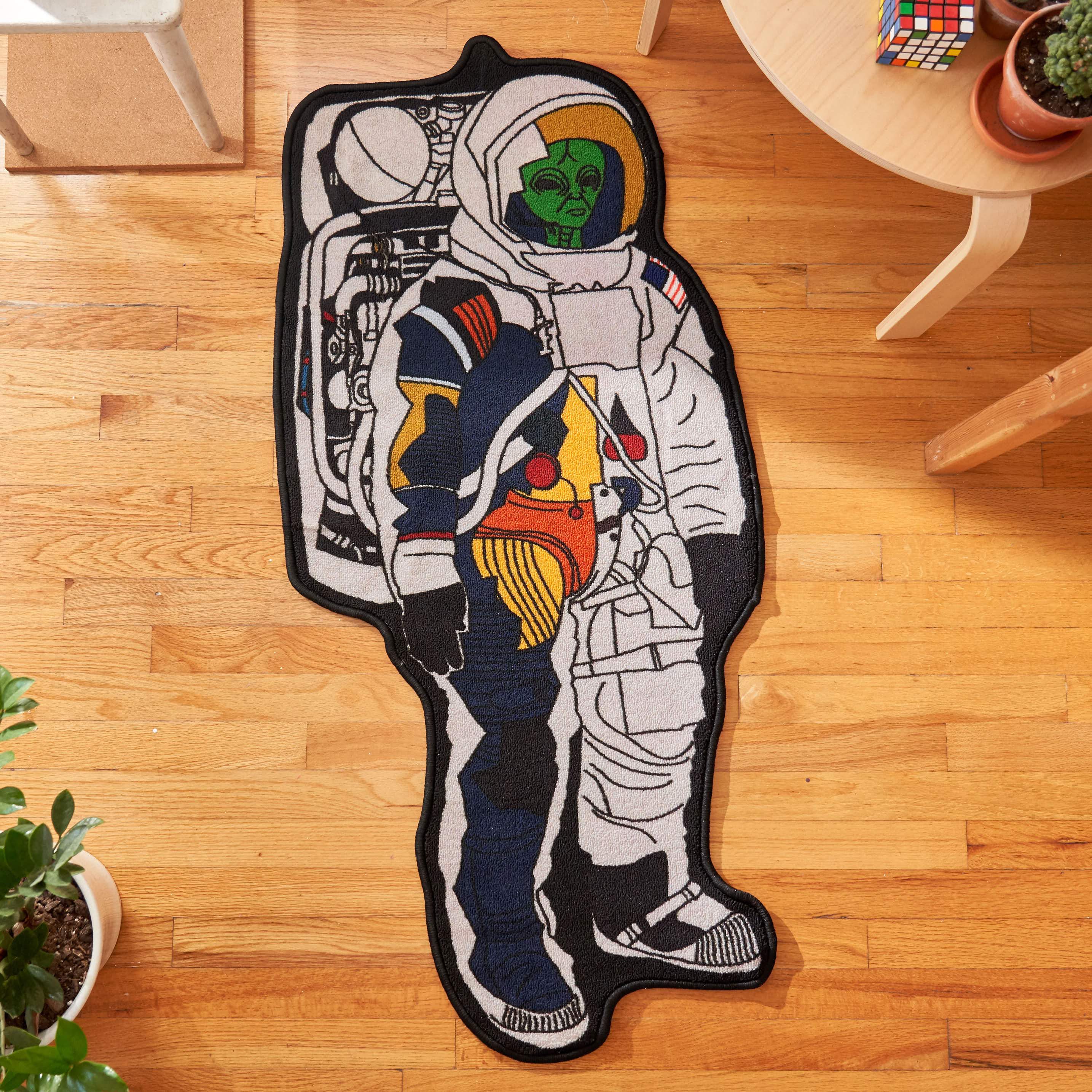 Astronaut Alien Cross Section Cutaway Mini Rug Carpet for a scientist ...