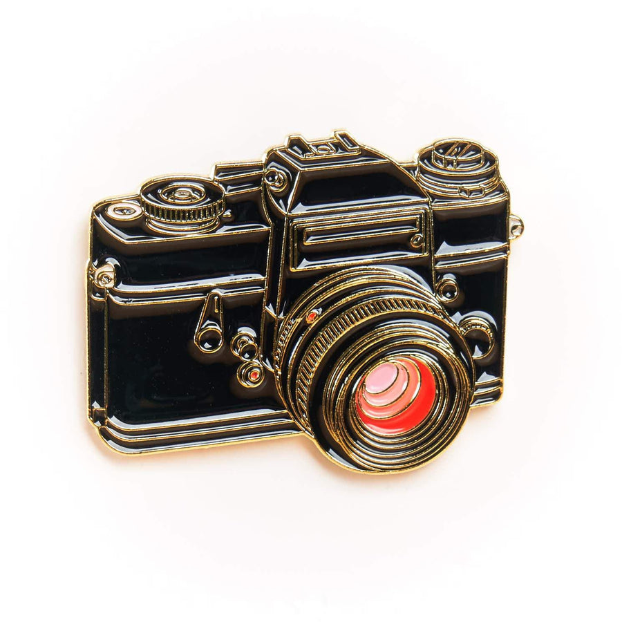 Lei. Flex 35mm SLR Camera Pin Black & Gold