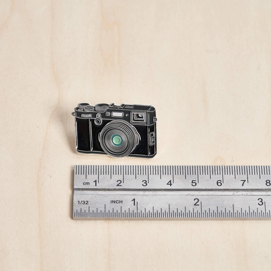 Digital Rangefinder Camera Pin #2 Black