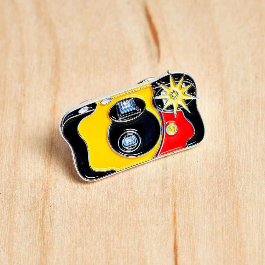Camera Pin Button Kodak Disposable Camera Lapel Pin - 35mm QuickSnap Pins Badges ...