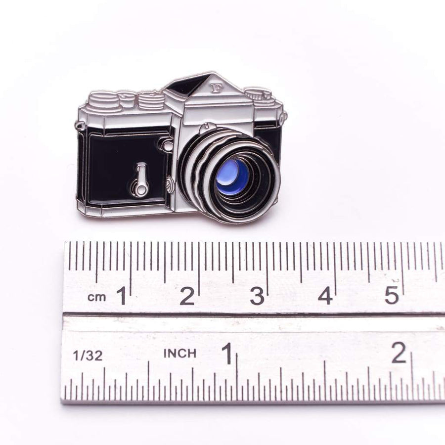 SLR Camera #3 Pin - Pin